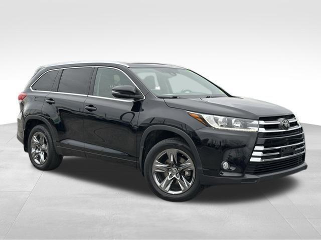 used 2018 Toyota Highlander car, priced at $22,000