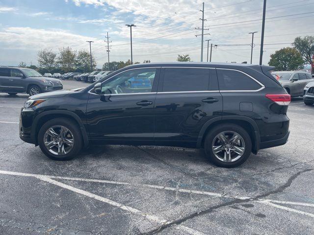 used 2018 Toyota Highlander car, priced at $22,000