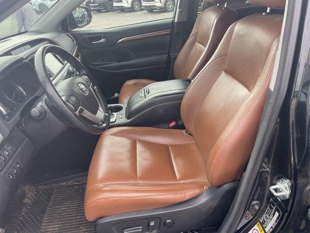 used 2018 Toyota Highlander car, priced at $22,000