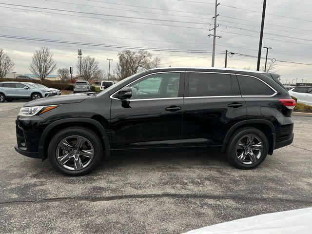 used 2018 Toyota Highlander car, priced at $22,000