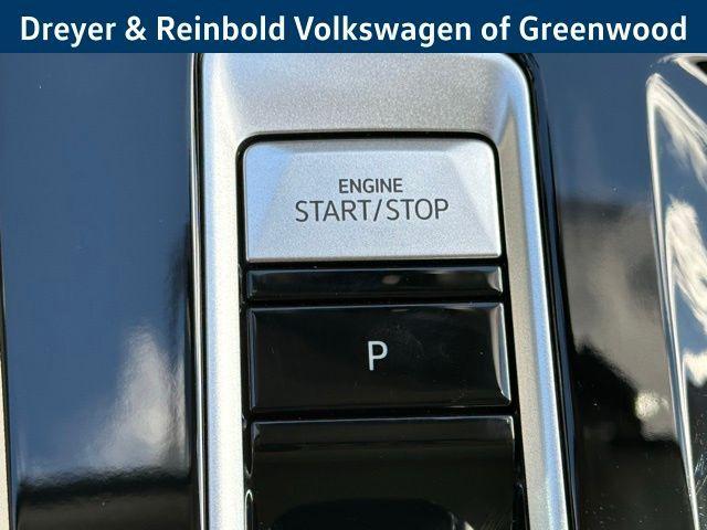 new 2026 Volkswagen Atlas car, priced at $53,077