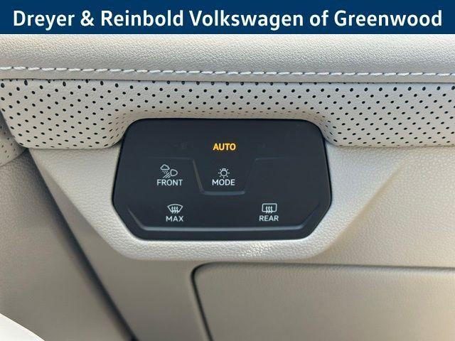 new 2026 Volkswagen Atlas car, priced at $53,077