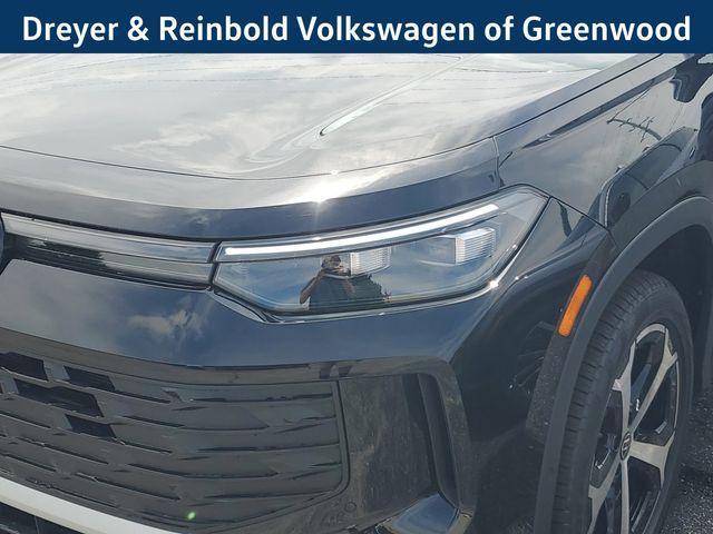 new 2025 Volkswagen Tiguan car, priced at $35,002