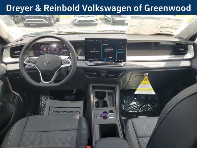 new 2025 Volkswagen Tiguan car, priced at $35,002