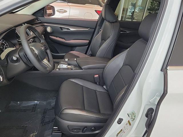 new 2025 INFINITI QX50 car, priced at $48,955