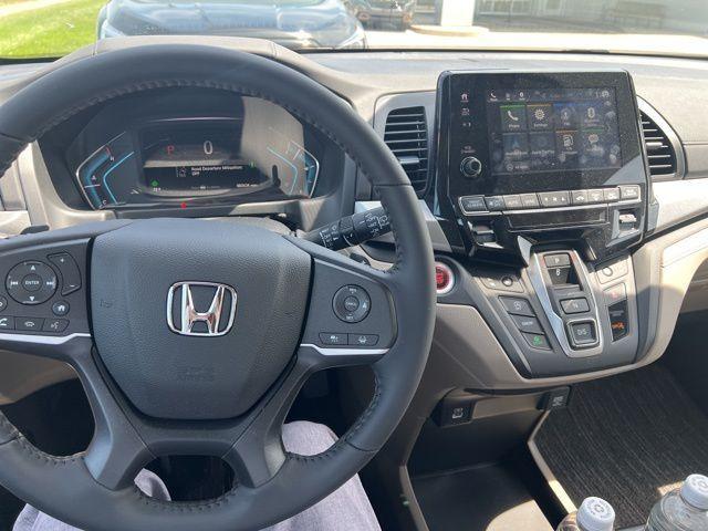 used 2024 Honda Odyssey car, priced at $39,980