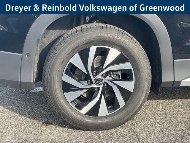 new 2026 Volkswagen Tiguan car, priced at $32,881