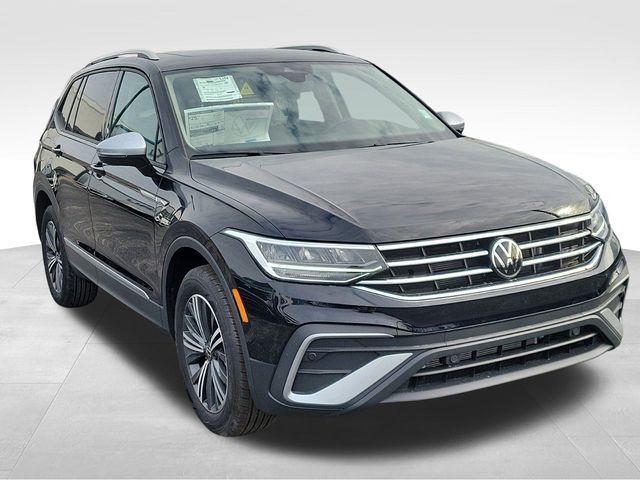 new 2024 Volkswagen Tiguan car, priced at $34,776