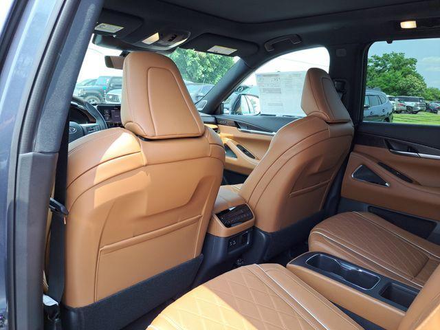 new 2025 INFINITI QX60 car, priced at $68,950