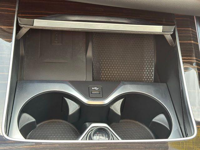 used 2025 BMW X7 car, priced at $91,600