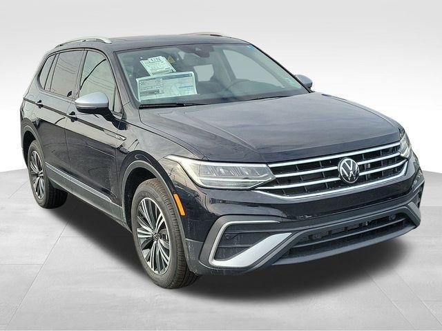 new 2024 Volkswagen Tiguan car, priced at $34,776