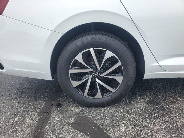 new 2025 Volkswagen Jetta car, priced at $24,231
