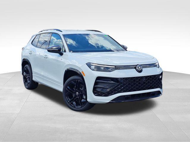 new 2025 Volkswagen Tiguan car, priced at $39,831