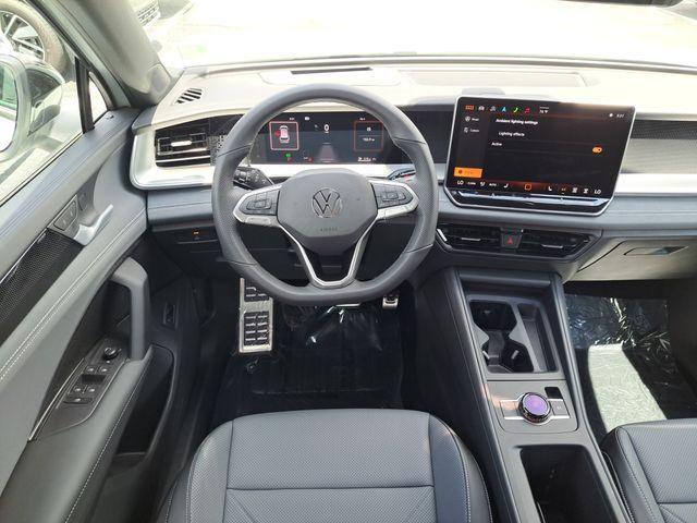 new 2025 Volkswagen Tiguan car, priced at $38,998