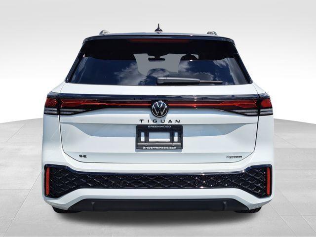 new 2025 Volkswagen Tiguan car, priced at $38,998