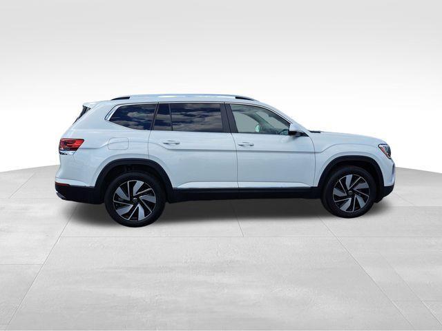 new 2025 Volkswagen Atlas car, priced at $50,607
