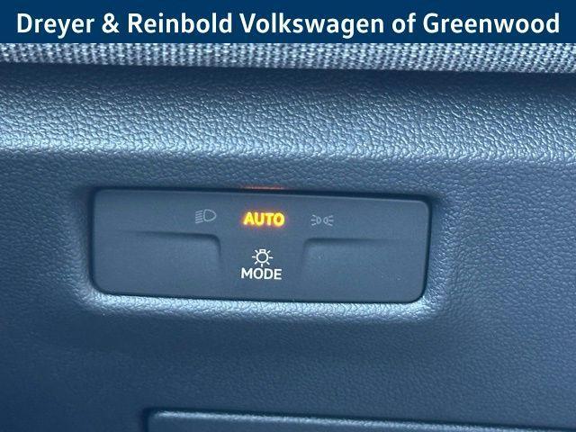 new 2025 Volkswagen Tiguan car, priced at $31,251