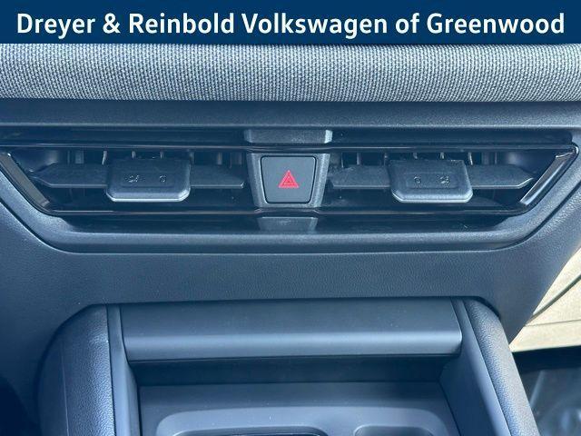 new 2025 Volkswagen Tiguan car, priced at $31,251