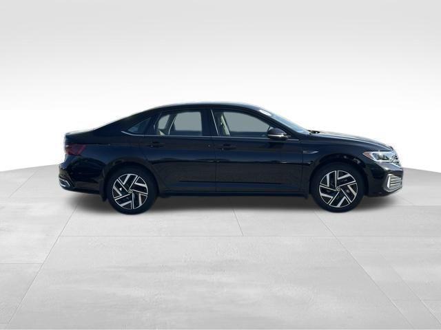 used 2024 Volkswagen Jetta car, priced at $25,000