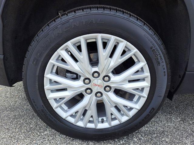 used 2024 GMC Acadia car, priced at $41,280