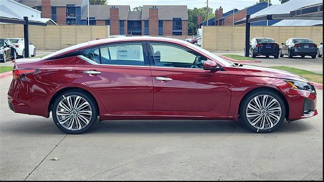 new 2024 Nissan Altima car, priced at $28,418