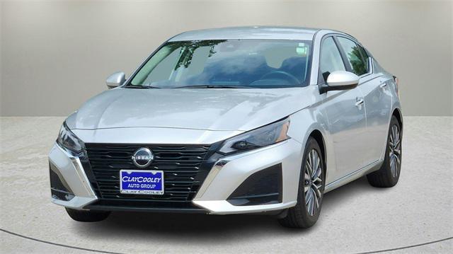 used 2023 Nissan Altima car, priced at $18,750