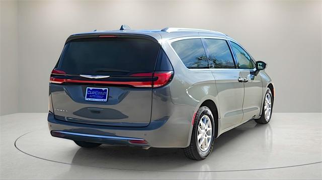 used 2021 Chrysler Pacifica car, priced at $19,000