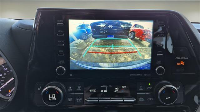 used 2022 Toyota Highlander car, priced at $30,704