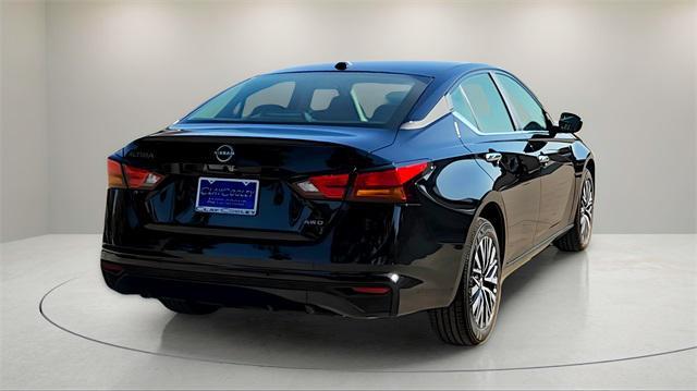 new 2025 Nissan Altima car, priced at $27,805