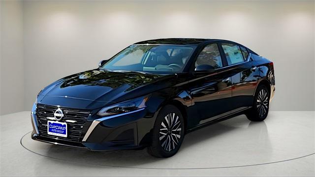 new 2025 Nissan Altima car, priced at $27,805