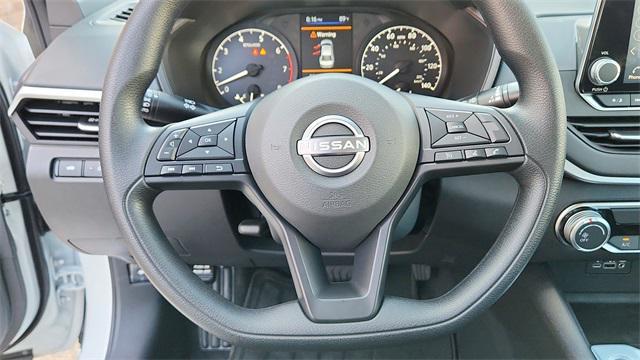 new 2025 Nissan Altima car, priced at $26,122