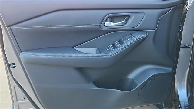 new 2025 Nissan Rogue car, priced at $36,094