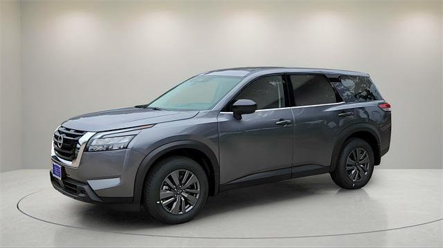 new 2024 Nissan Pathfinder car, priced at $31,717