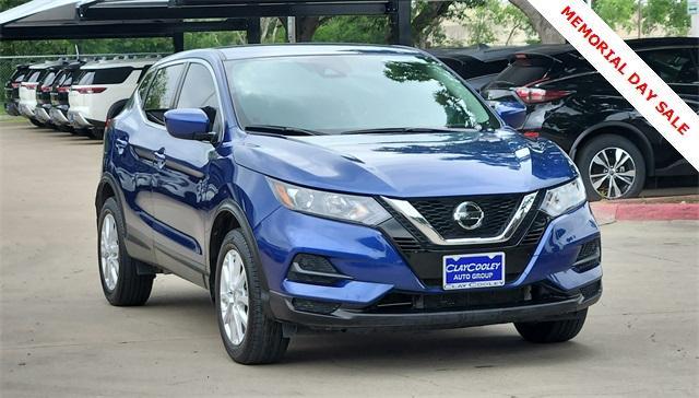 used 2022 Nissan Rogue Sport car, priced at $20,000