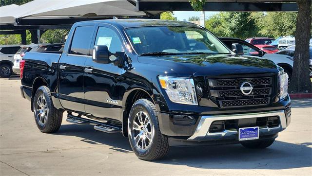 new 2024 Nissan Titan car, priced at $44,437