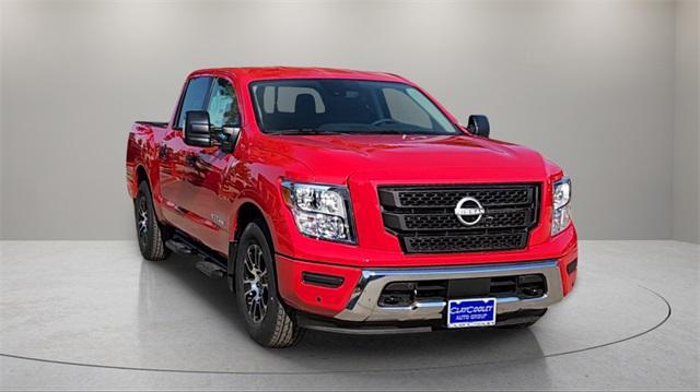 new 2024 Nissan Titan car, priced at $43,925