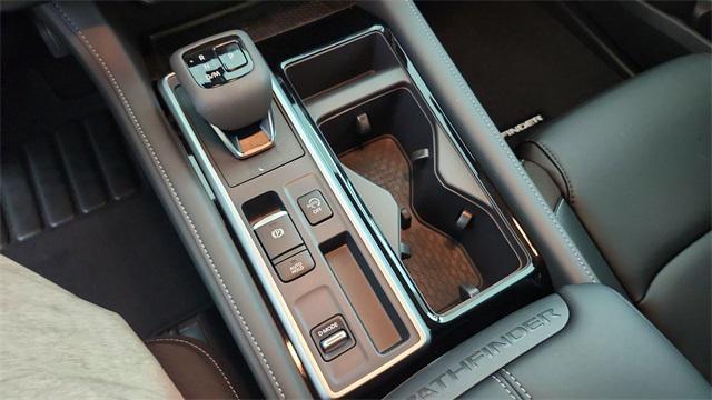 new 2025 Nissan Pathfinder car, priced at $44,418