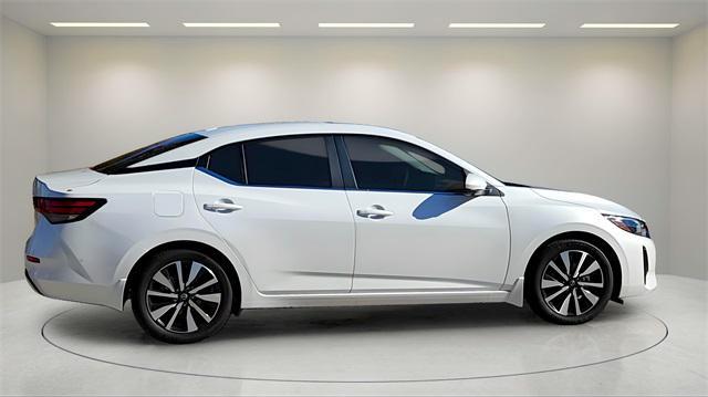 new 2025 Nissan Sentra car, priced at $26,202