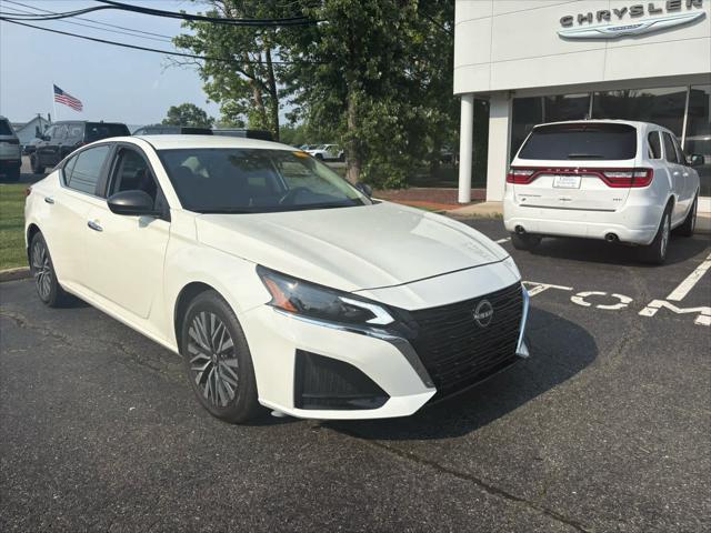 used 2025 Nissan Altima car, priced at $21,795