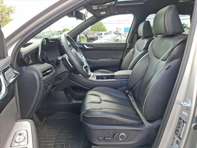 used 2024 Hyundai Palisade car, priced at $43,995
