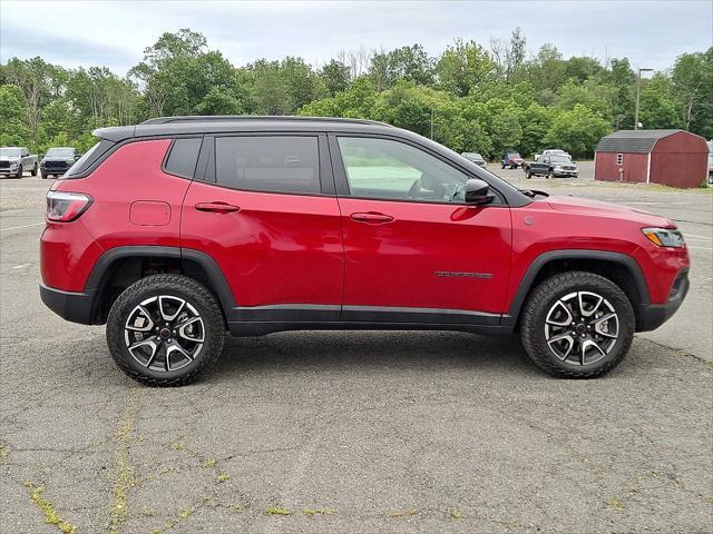 used 2025 Jeep Compass car, priced at $26,995