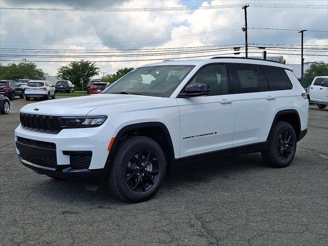 new 2025 Jeep Grand Cherokee L car, priced at $48,135