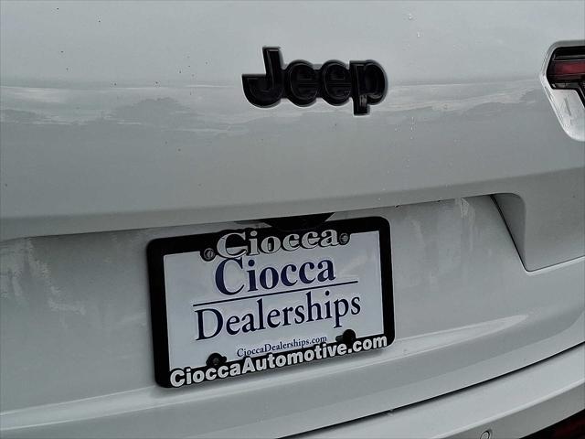 new 2025 Jeep Grand Cherokee L car, priced at $48,135