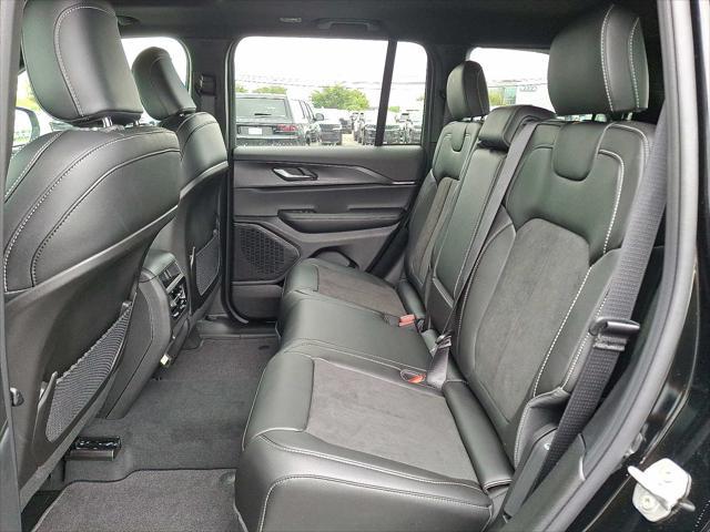 new 2025 Jeep Grand Cherokee car, priced at $46,730