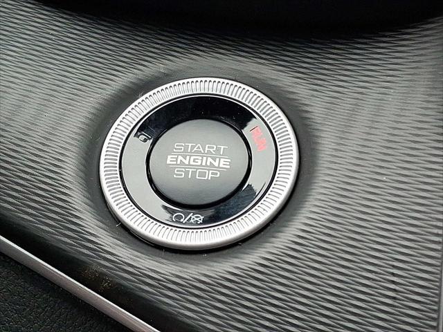 new 2025 Jeep Grand Cherokee car, priced at $46,730