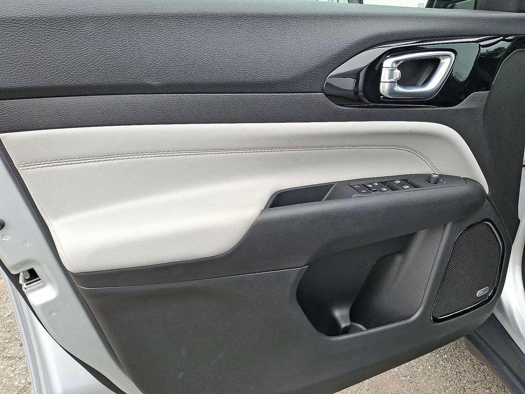used 2024 Jeep Compass car, priced at $27,995