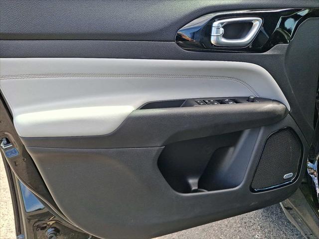 new 2025 Jeep Compass car, priced at $37,710