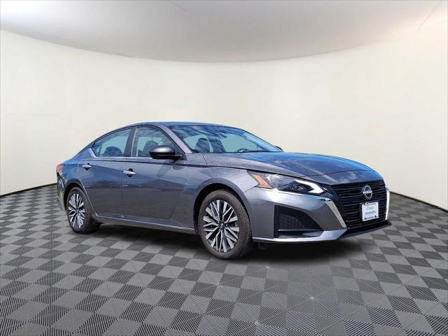 used 2024 Nissan Altima car, priced at $19,595