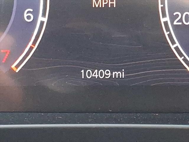 used 2024 Jeep Grand Cherokee L car, priced at $32,995