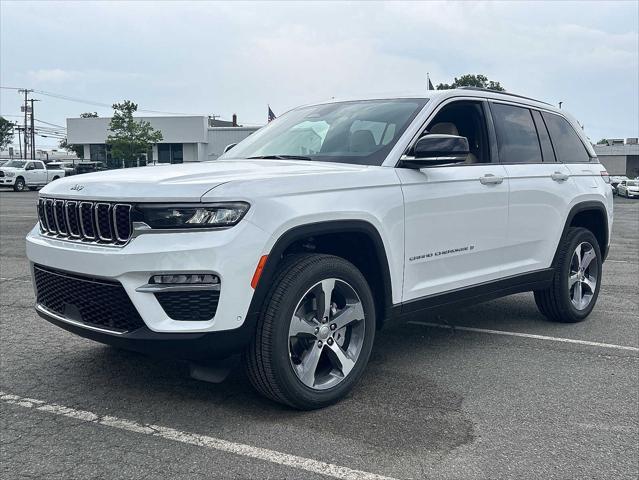 new 2025 Jeep Grand Cherokee car, priced at $54,965